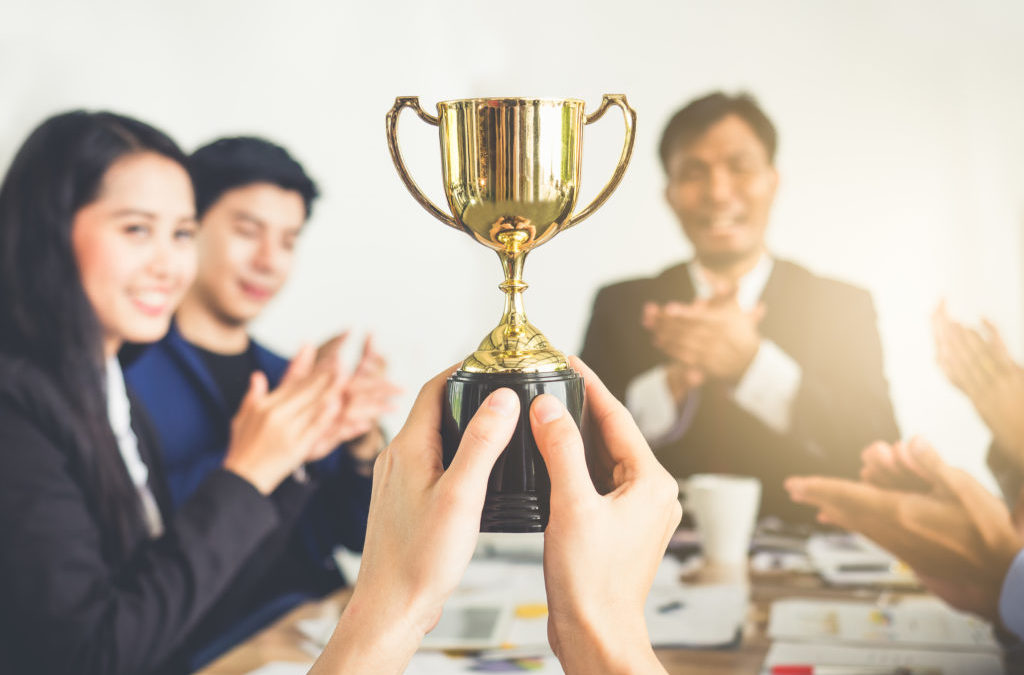 Two Signarama® Businesswomen Receive ‘Women In Print’ Awards